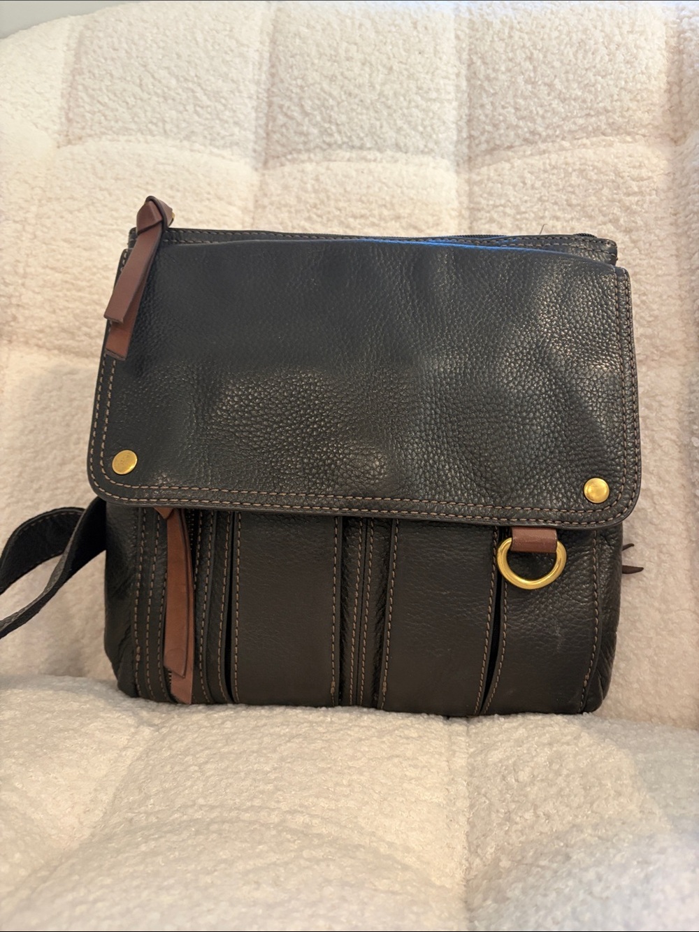 Fossil Black Crossbody Bag with Brown Accents